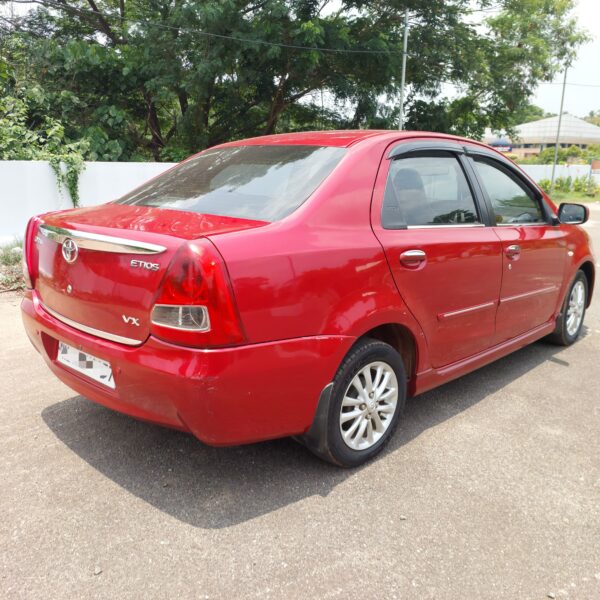 TOYOTA ETIOS VX - Image 6