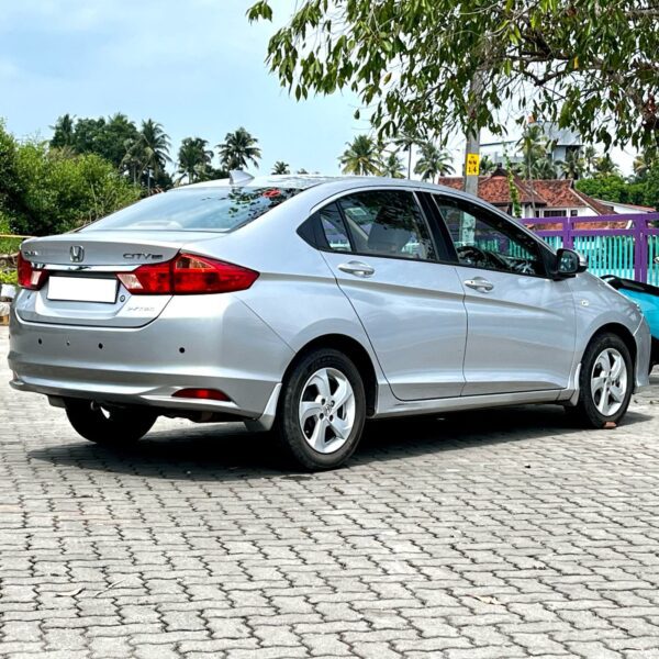 HONDA CITY SV - Image 4