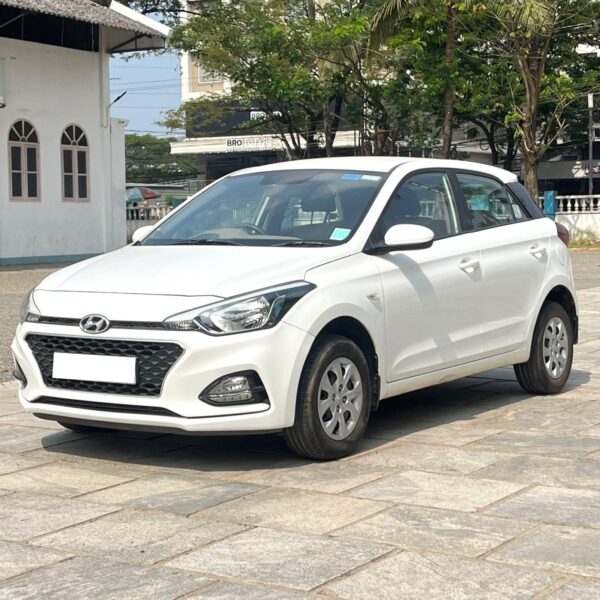 HYUNDAI I20 MAGNA +VTVT - Image 11