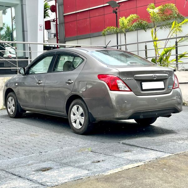 NISSAN SUNNY XL DIESEL - Image 6