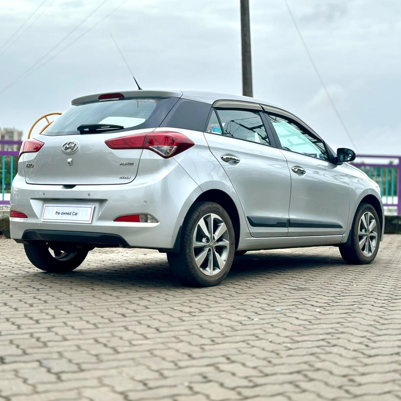 HYUNDAI I20 ASTA - Image 4
