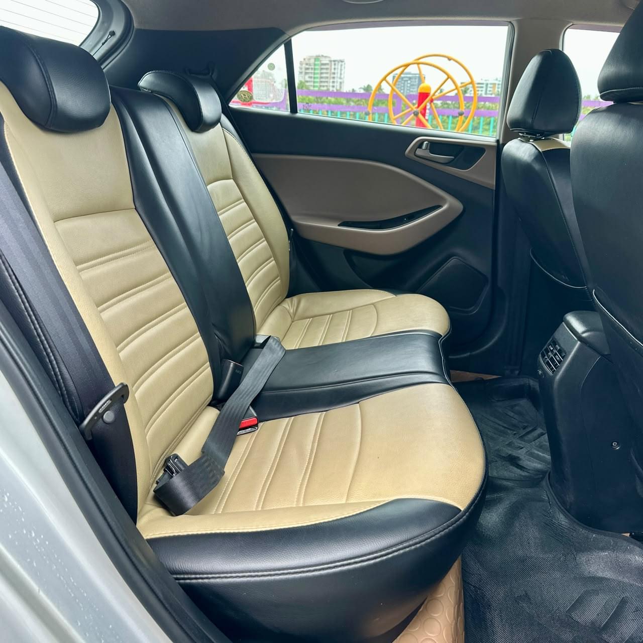 HYUNDAI I20 ASTA - Image 9