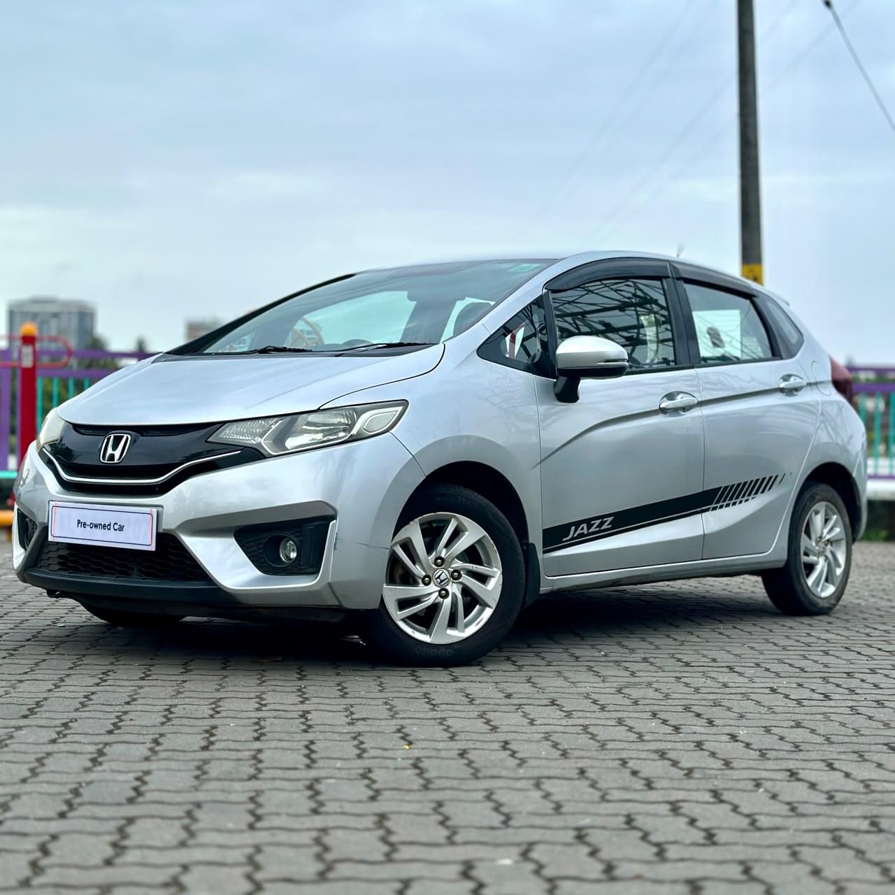 HONDA JAZZ V